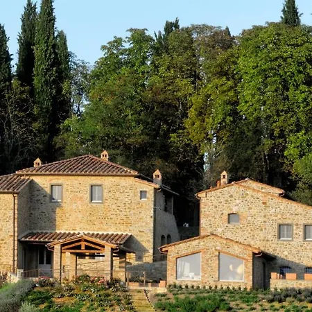 Chimera Tuscany Hotel 4*