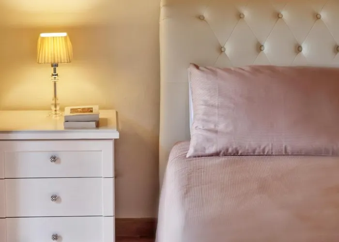 Chimera Tuscany Hotel 4*